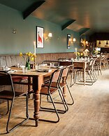 The Manor House Inn