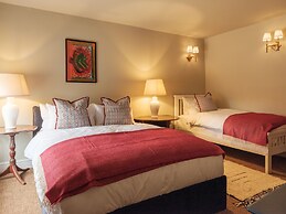 The Manor House Inn