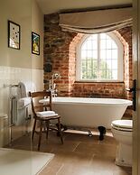 The Manor House Inn