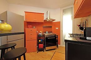 YCH Riboty house al Vaticano