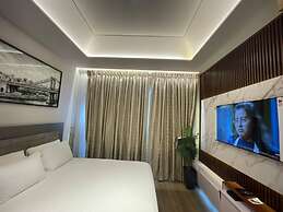 Diamond in The City-superior Studio