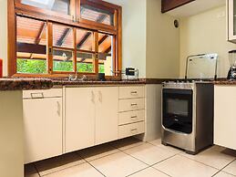 Chalé Encantador na Granja Viana