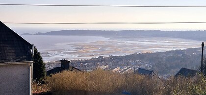 Swansea Serenity Retreat-3 bed House-large Garden