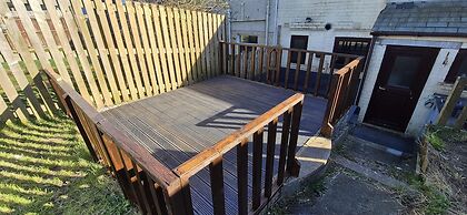 Swansea Serenity Retreat-3 bed House-large Garden