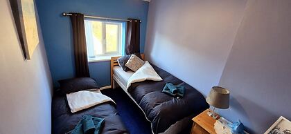 Swansea Serenity Retreat-3 bed House-large Garden