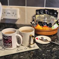 Swansea Serenity Retreat-3 bed House-large Garden