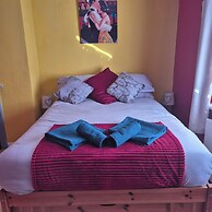 Swansea Serenity Retreat-3 bed House-large Garden