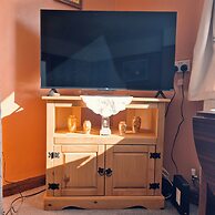 Swansea Serenity Retreat-3 bed House-large Garden