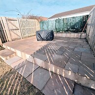 Swansea Serenity Retreat-3 bed House-large Garden