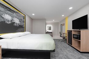 Super 8 BY Wyndham Lubbock Airport