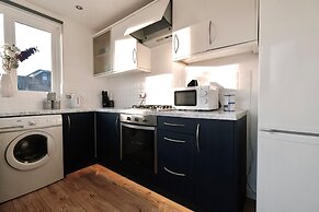 Southampton retreat-Hot Tub-Pool-Parking