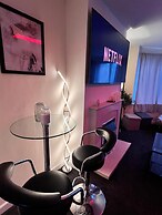 Southampton retreat-Hot Tub-Pool-Parking