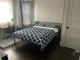 Homestay In Fields Corner Area Boston
