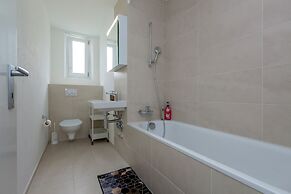 KAYA Zurich Elisabethenstrasse