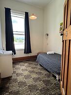 Gladstone Grand Hotel