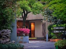 Cozylife Hotel Westlake