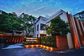 Cozylife Hotel Westlake