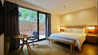 Cozylife Hotel Westlake