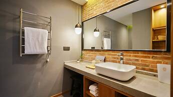 Cozylife Hotel Westlake