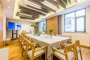 Cozylife Hotel Westlake