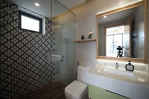 Amazing Newly Built Pool Villas Danang