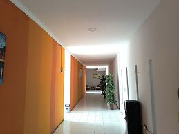 Khanza Costel Syariah