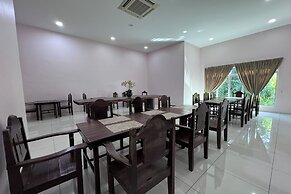 Jasa Resort Sungai Lembing