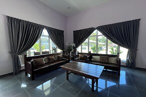 Jasa Resort Sungai Lembing