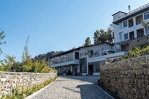 Nana Mountain Resort