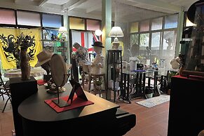 64 Sweet Home Dusit Bkk