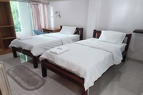 Baansuwanna Hotel