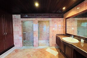 Panorama Ocean Villas, Kamala