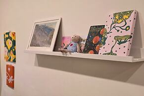 Round The Clock Hostel