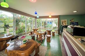 Tontarn Resort And Spa