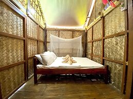 Ocam Ocam Casadyan Inn