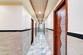 Hotel Karnataka Suites