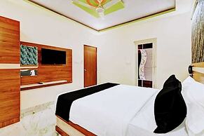 Hotel Karnataka Suites