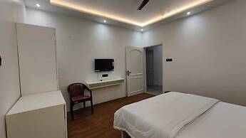 Sunrise Meadows Hotel Praba's