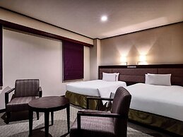 ROYAL PINES HOTEL YONEZAWA