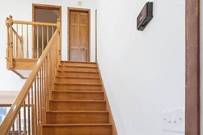 Cozy and Comfy with Lake Access