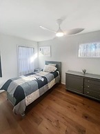 Cozy and Comfy with Lake Access