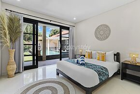 Sombra Villa by Kozystay - Sanur