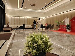 AGILE Infinity Suites TRX By AR