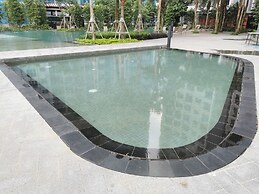 AGILE Infinity Suites TRX By AR