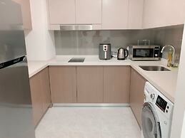 AGILE Infinity Suites TRX By AR