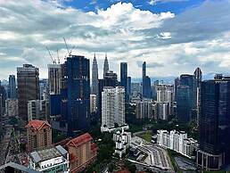 AGILE Infinity Suites TRX By AR