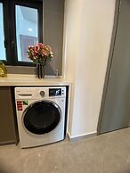 AGILE Infinity Suites TRX By AR