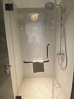 AGILE Infinity Suites TRX By AR