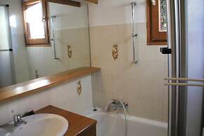 Gelinote Chalet for 4 People