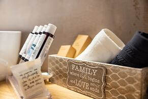 Trikala Mall Suites !